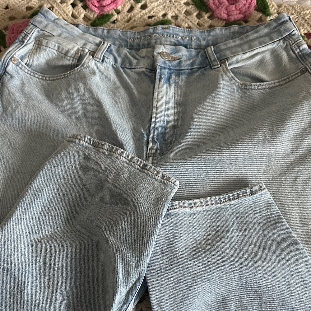 American Eagle striged jeans